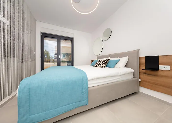 Gea S Bazenom Pet Friendly * Banjole