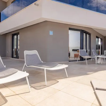 Apartmán Gea S Bazenom Pet Friendly *